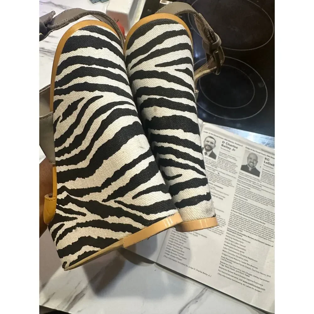 Nine West Wedge Sandals Size 8.5 - Zebra Print
